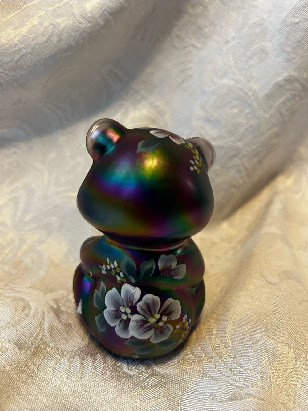 Fenton vintage iridescent bear. Hand-painted. D.Robinson - Picture 2 of 5